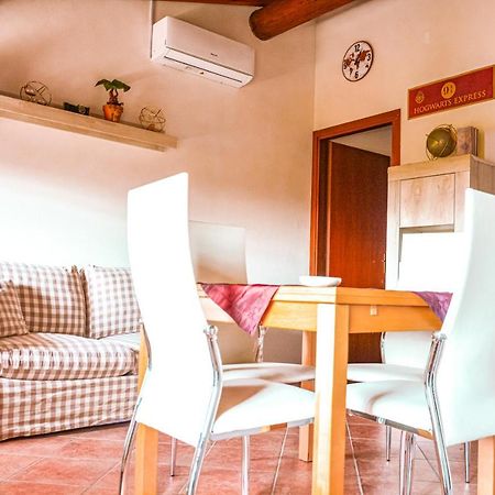 Il Paiolo Magico Apartment Valeggio sul Mincio Luaran gambar