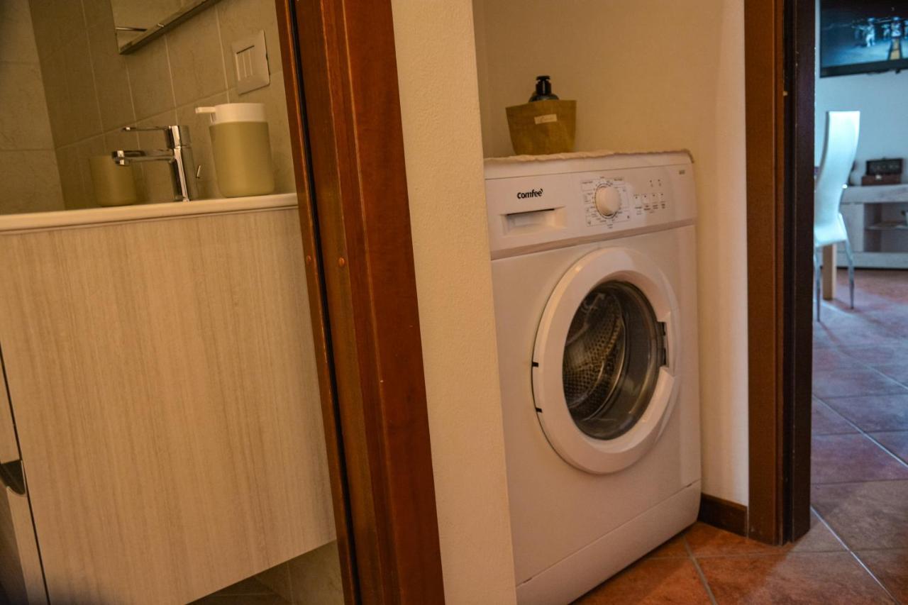 Il Paiolo Magico Apartment Valeggio sul Mincio Luaran gambar